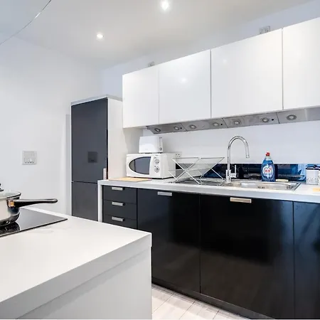 Fairytale 2 Bedroom Centre Free Parking 아파트 *