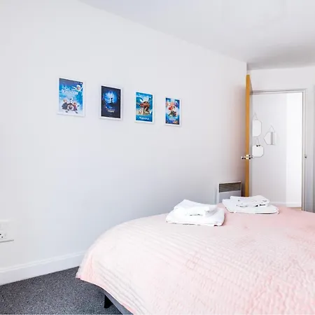 Fairytale 2 Bedroom Centre Free Parking 아파트